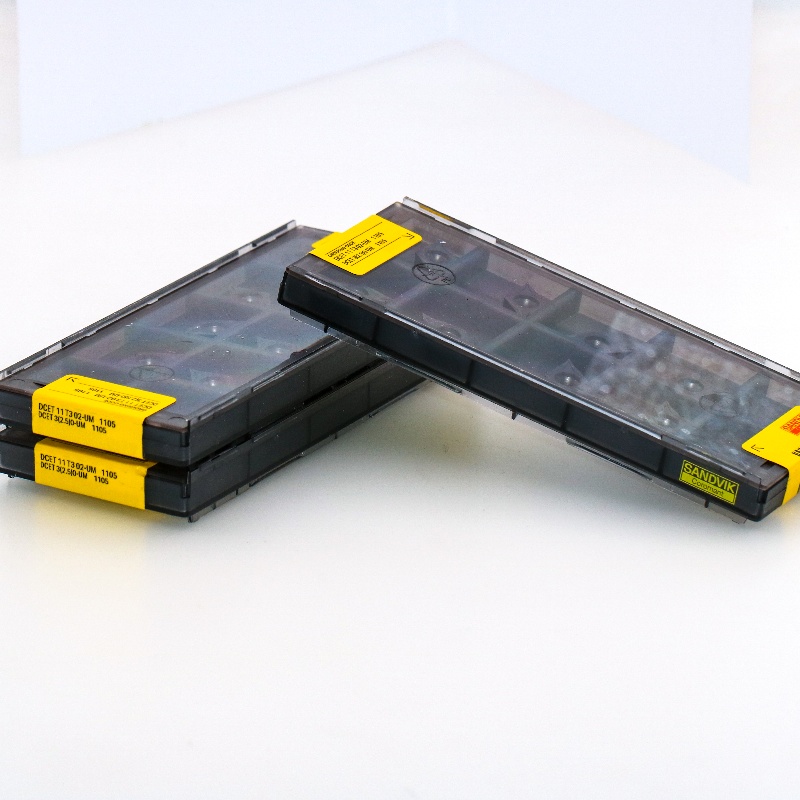 數控刀具批發、加工中心刀具、金屬加工刀具、外圓車刀、內孔車削、切斷刀、切槽刀、端面切槽刀、螺紋車刀、螺紋銑刀、方肩銑刀、面銑刀、高進給銑刀、銑槽、倒角銑削、U鉆、可轉位刀片鉆頭、可換頭鉆頭、硬質合金鉆頭、粗鏜刀具、精鏜刀具、立銑刀、絲錐、鉸刀廠價直銷。