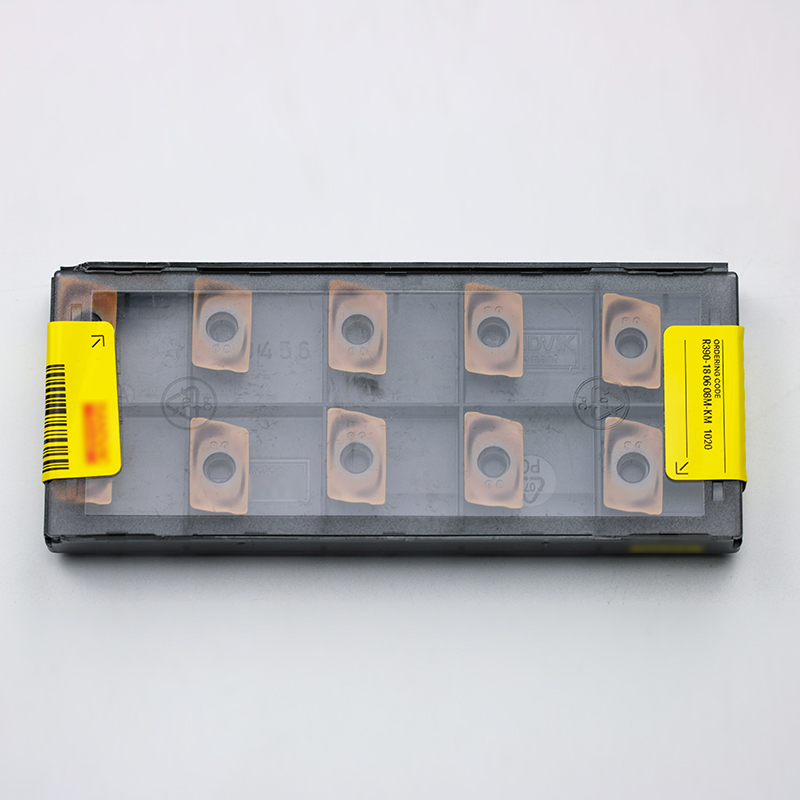 數控刀具批發、加工中心刀具、金屬加工刀具、外圓車刀、內孔車削、切斷刀、切槽刀、端面切槽刀、螺紋車刀、螺紋銑刀、方肩銑刀、面銑刀、高進給銑刀、銑槽、倒角銑削、U鉆、可轉位刀片鉆頭、可換頭鉆頭、硬質合金鉆頭、粗鏜刀具、精鏜刀具、立銑刀、絲錐、鉸刀廠價直銷。 數控刀具批發、加工中心刀具、金屬加工刀具、外圓車刀、內孔車削、切斷刀、切槽刀、端面切槽刀、螺紋車刀、螺紋銑刀、方肩銑刀、面銑刀、高進給銑刀、銑槽、倒角銑削、U鉆、可轉位刀片鉆頭、可換頭鉆頭、硬質合金鉆頭、粗鏜刀具、精鏜刀具、立銑刀、絲錐、鉸刀廠價直銷。