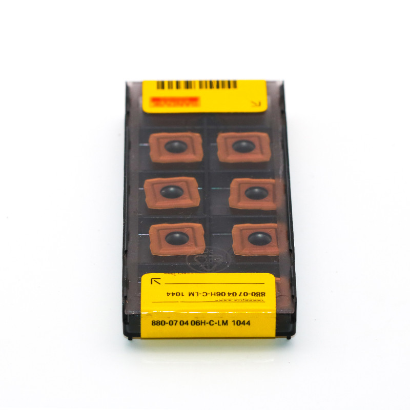 數控刀具批發、加工中心刀具、金屬加工刀具、外圓車刀、內孔車削、切斷刀、切槽刀、端面切槽刀、螺紋車刀、螺紋銑刀、方肩銑刀、面銑刀、高進給銑刀、銑槽、倒角銑削、U鉆、可轉位刀片鉆頭、可換頭鉆頭、硬質合金鉆頭、粗鏜刀具、精鏜刀具、立銑刀、絲錐、鉸刀廠價直銷。