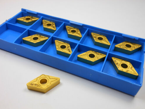 數(shù)控刀具批發(fā)、加工中心刀具、金屬加工刀具、外圓車刀、內(nèi)孔車削、切斷刀、切槽刀、端面切槽刀、螺紋車刀、螺紋銑刀、方肩銑刀、面銑刀、高進給銑刀、銑槽、倒角銑削、U鉆、可轉(zhuǎn)位刀片鉆頭、可換頭鉆頭、硬質(zhì)合金鉆頭、粗鏜刀具、精鏜刀具、立銑刀、絲錐、鉸刀廠價直銷。