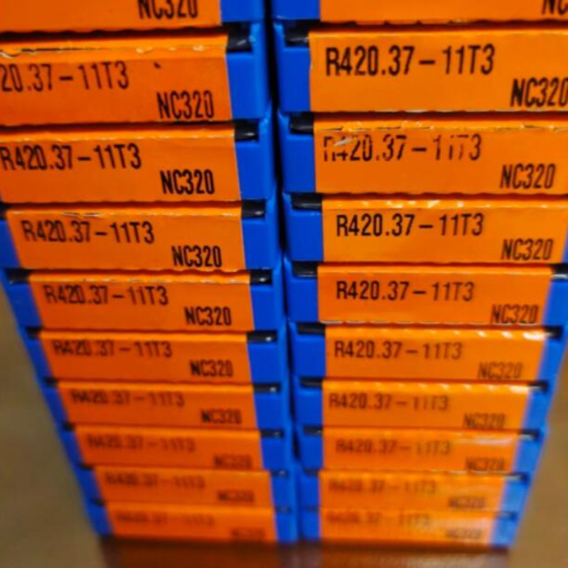 數控刀具批發、加工中心刀具、金屬加工刀具、外圓車刀、內孔車削、切斷刀、切槽刀、端面切槽刀、螺紋車刀、螺紋銑刀、方肩銑刀、面銑刀、高進給銑刀、銑槽、倒角銑削、U鉆、可轉位刀片鉆頭、可換頭鉆頭、硬質合金鉆頭、粗鏜刀具、精鏜刀具、立銑刀、絲錐、鉸刀廠價直銷。