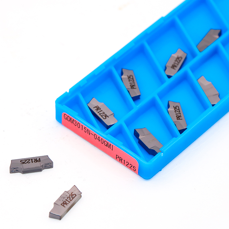 數(shù)控刀具批發(fā)、加工中心刀具、金屬加工刀具、外圓車刀、內(nèi)孔車削、切斷刀、切槽刀、端面切槽刀、螺紋車刀、螺紋銑刀、方肩銑刀、面銑刀、高進(jìn)給銑刀、銑槽、倒角銑削、U鉆、可轉(zhuǎn)位刀片鉆頭、可換頭鉆頭、硬質(zhì)合金鉆頭、粗鏜刀具、精鏜刀具、立銑刀、絲錐、鉸刀廠價(jià)直銷。