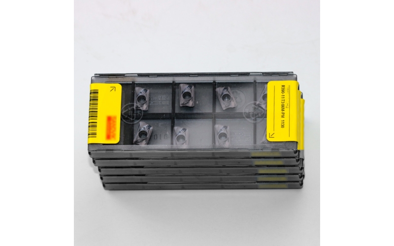 數(shù)控刀片銑刀片R390-11T308M-PM1130加工鋼件